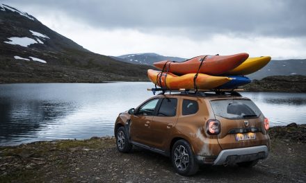 Extreme kayakers complete 5,000 mile Lapland adventure in a Dacia Duster