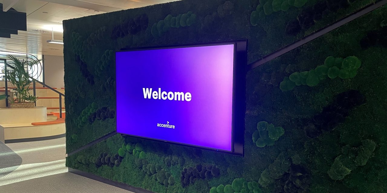 Accenture to build Manchester presence