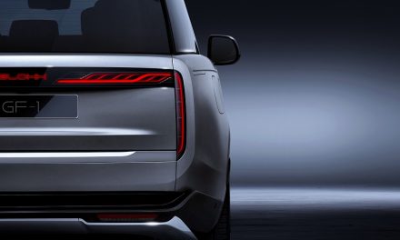 The New 2022 Range Rover to Receive an Enhanced Taillight from Glohh