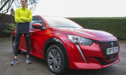 Olympian Alex Yee goes for gold in PEUGEOT e-208