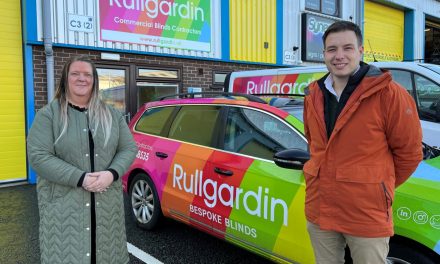 Commercial blinds contractor opens first premises in Leigh