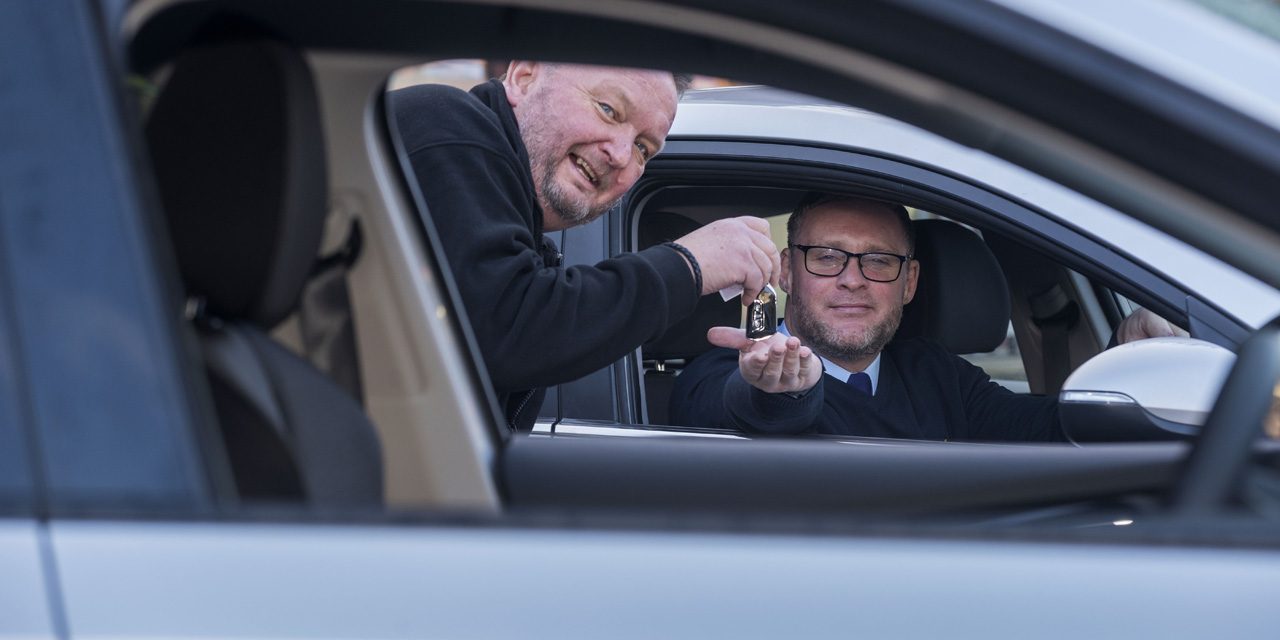 One of the world’s oldest taxi companies invests in Hybrid vehicles