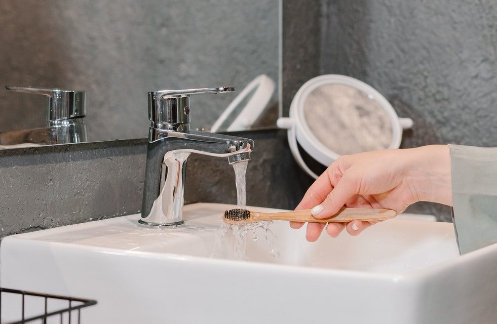 5 Things You Can Do To Improve Your Oral Hygiene