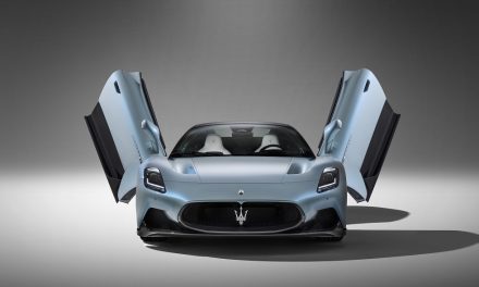 New Maserati MC20 Cielo Global Premiere