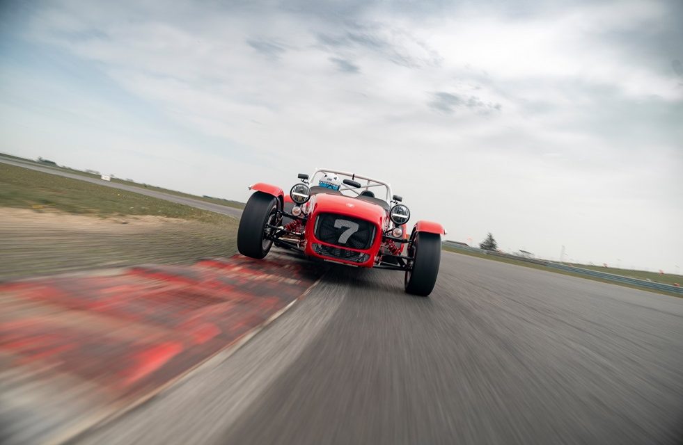 Caterham® unveils new Seven 420 CUP: the best track day car it’s ever built