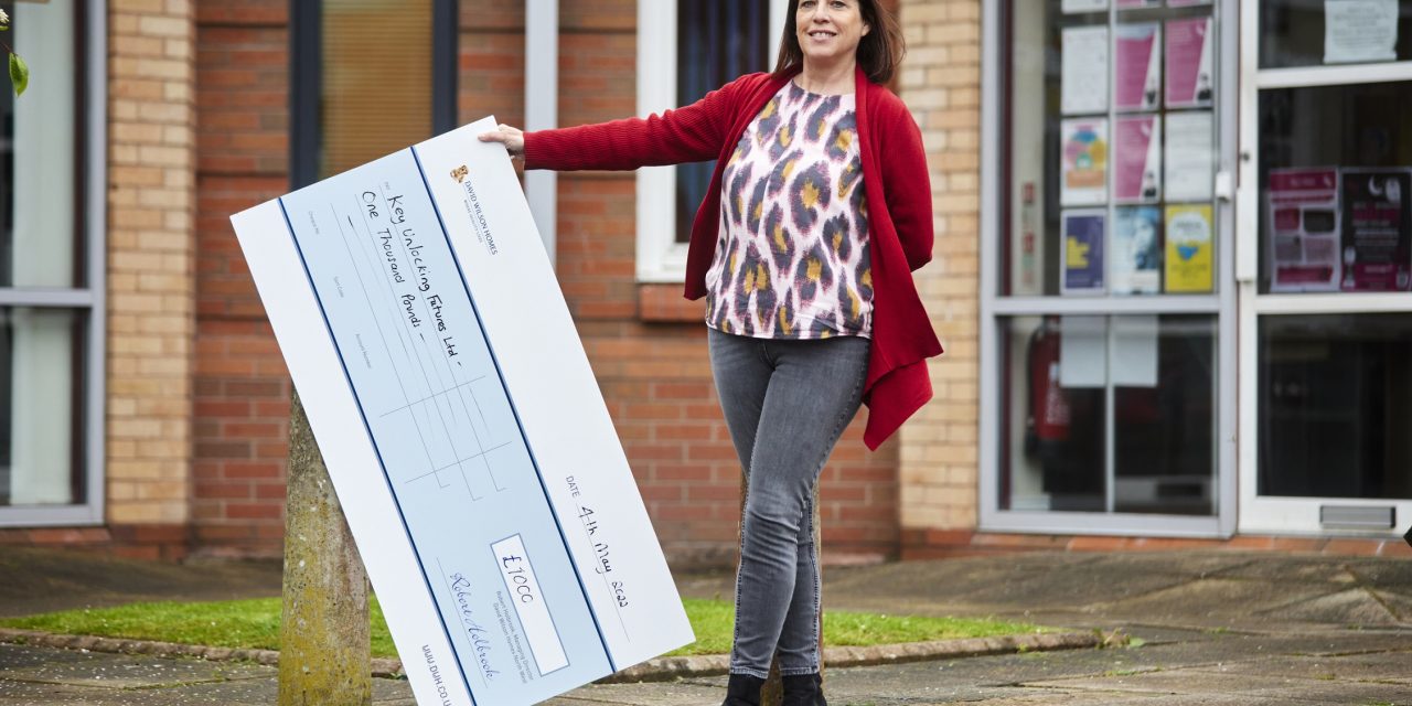 Homebuilder’s £1,000 donation provides key support to local Lancashire charity