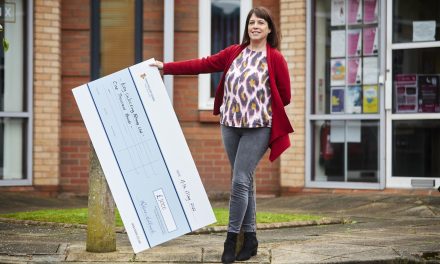 Homebuilder’s £1,000 donation provides key support to local Lancashire charity