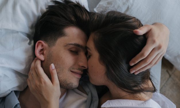 Want to fall asleep faster? Get a partner, research finds