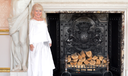Artist Whose Paintings Hang in the White House Plans Art Exhibition & Charity Gala Dinner for the Disabled