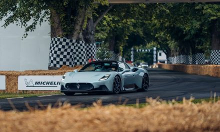 Maserati Grecale and MC20 Cielo let loose on the Goodwood Festival of Speed Hill Climb 2022