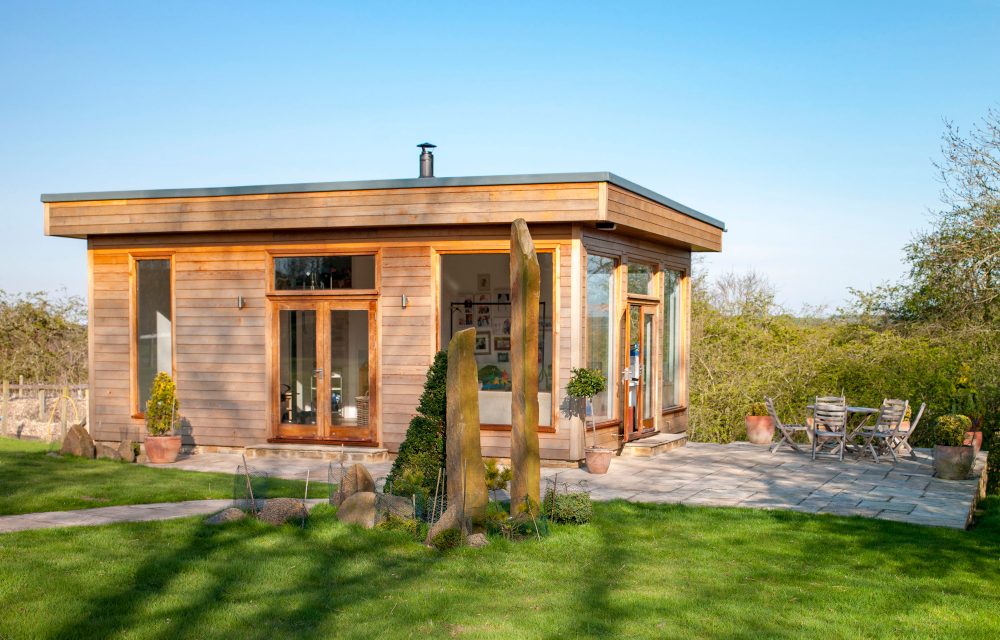 Pallet Furniture – Bring DIY to Your Garden Office