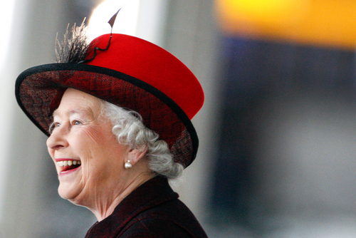 A 70-Year Journey Through Fashion of Her Majesty The Queen