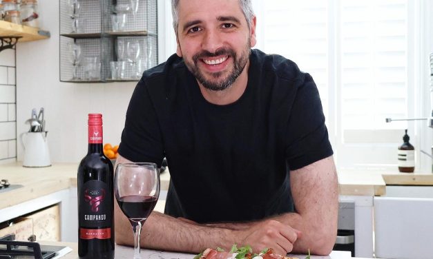 Salford’s Kingsland Drinks toasts Campaneo Spanish wine range with Miguel Barclay