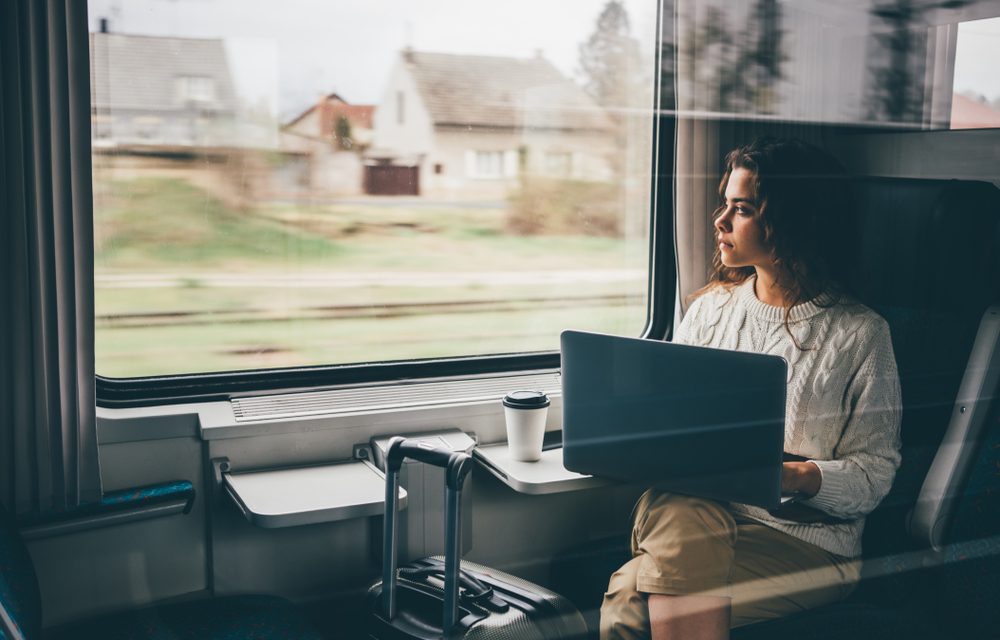 How On-Board Internet Access Can Encourage Passengers to Use Public Transport