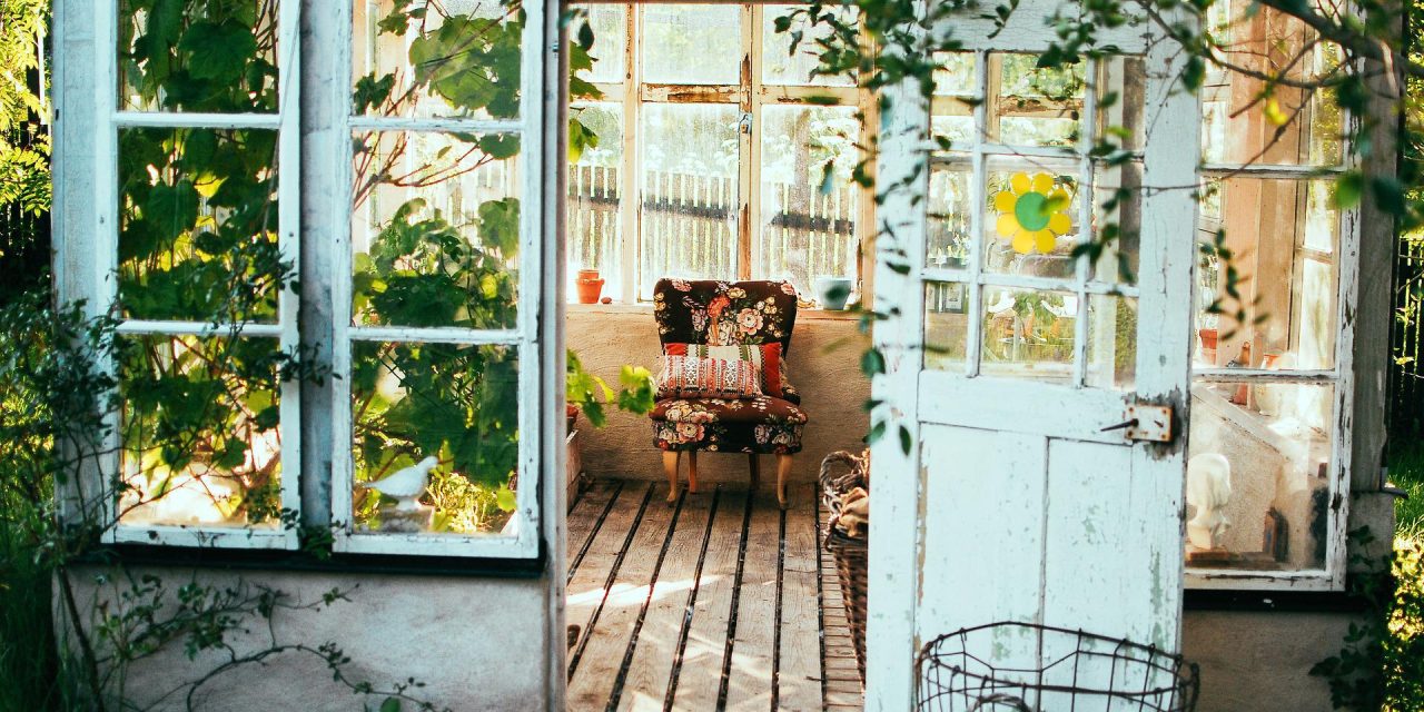 How is Al-Fresco Living Taking Over the UK
