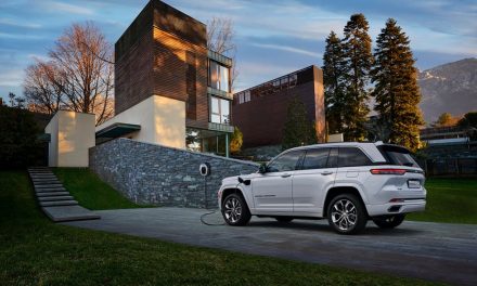 UK orders open for the all-new Jeep® Grand Cherokee 4xe Plug-In Hybrid