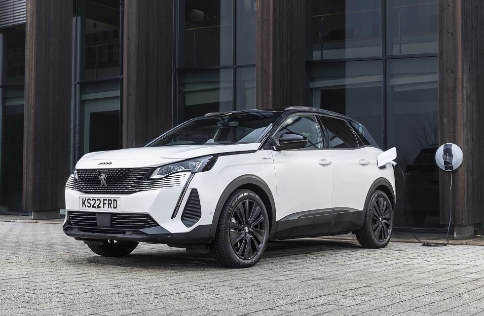 PEUGEOT updates 3008 and 5008 range with new trim levels and enhanced specification