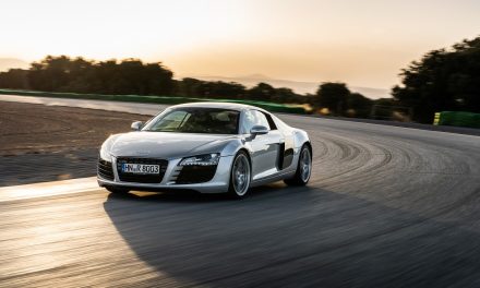 High Performance in Its Purest Form: The new Audi R8 Coupé V10 GT RWD
