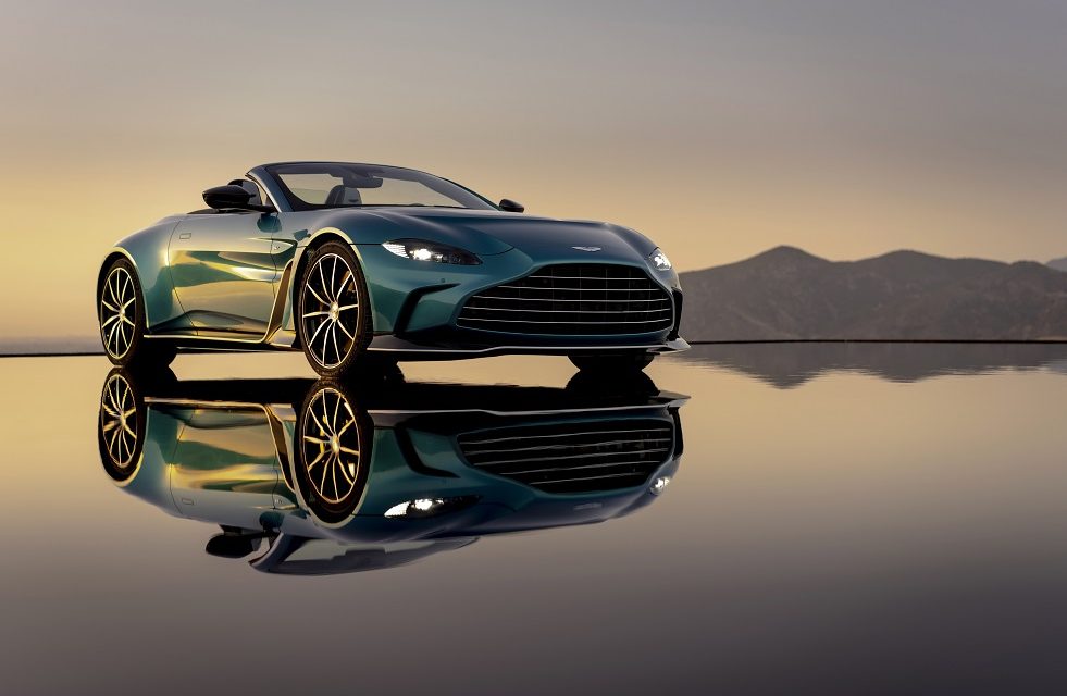 Introducing the new V12 Vantage Roadster: the ultimate expression of style, sound and speed