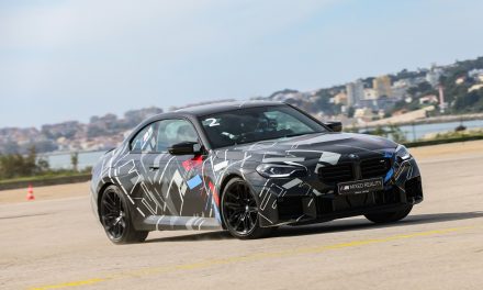 Highly dynamic and completely real turns in a virtual world: BMW ///M Mixed Reality revolutionizes driving experience