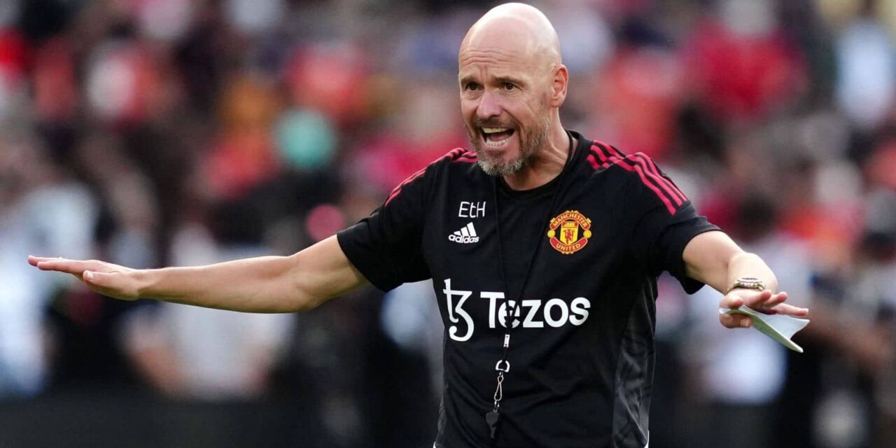 MANCHESTER UNITED FANS BACK TEN HAAG TO TAKE THEM INTO THE TOP 4
