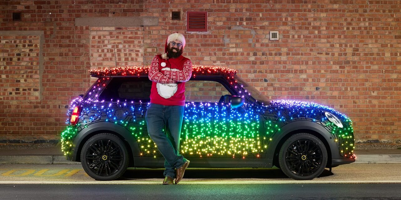 Driving to your home for Christmas – The Festive MINI returns for 2022