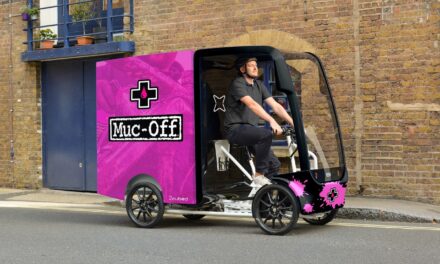 EAV announces Muc-Off partnership