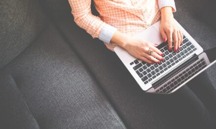 How Does ChatGPT Perform Against a Real Expert?
