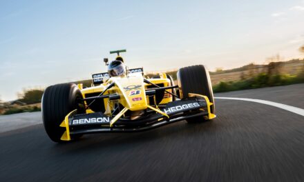 Racing fans take to the track with single seater experiences