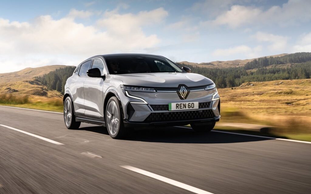 Renault UK celebrates impressive start to 2023 with electrified vehicle sales nearly doubling