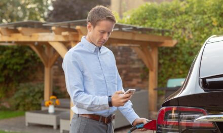 EV drivers seven times more likely to have solar panels on their home