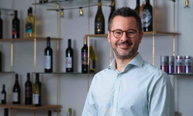 Salford’s Kingsland Drinks brings Australian Riesling to Chef and Brewer pubs