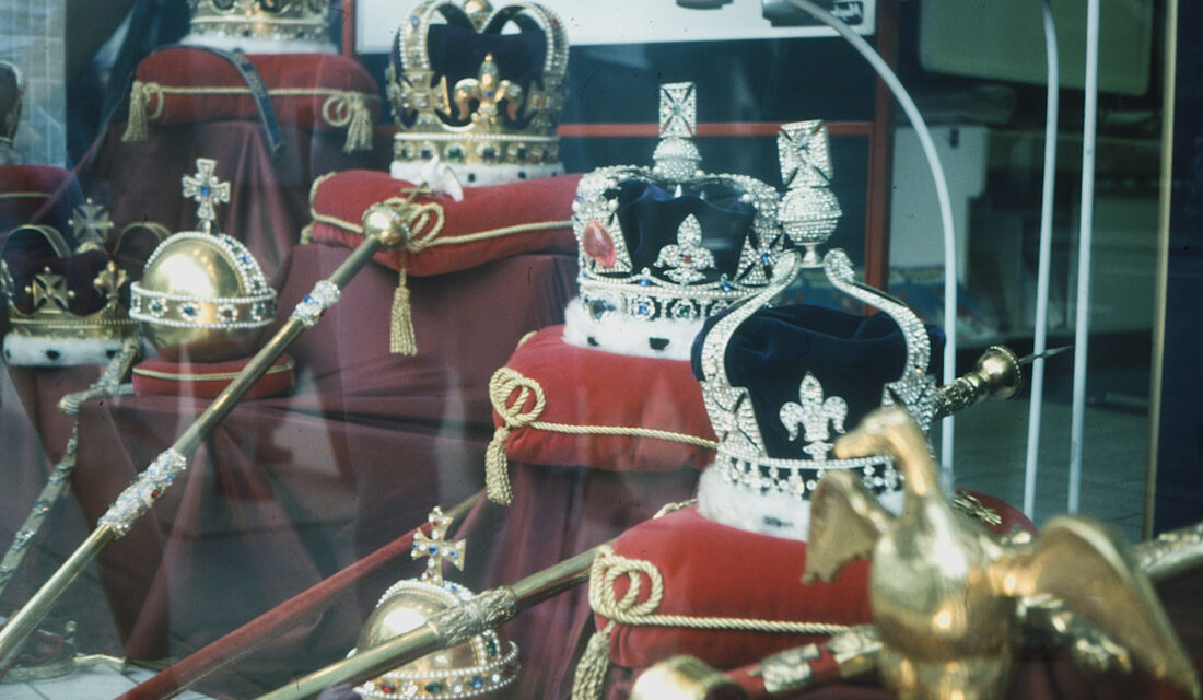 Who is Line for the British Monarchy