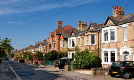 Avoid seaside stress this bank holiday with a simple parking hack