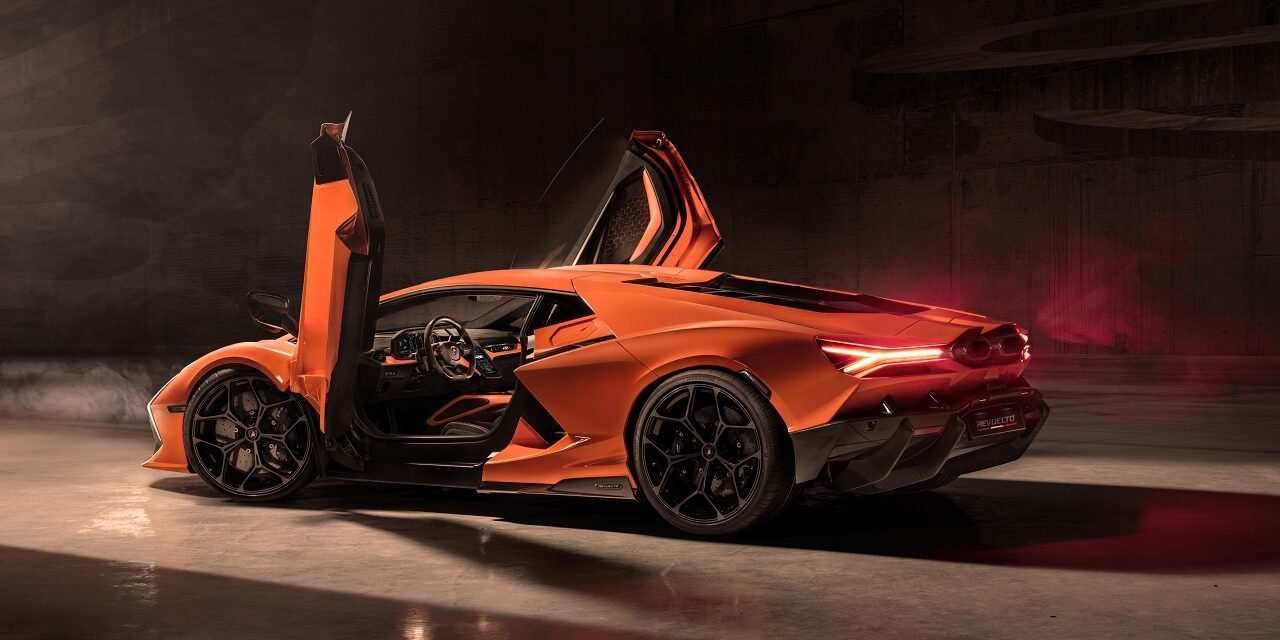 Lamborghini Revuelto: the first super sports V12 hybrid HPEV