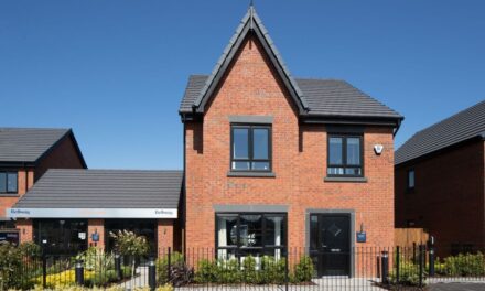 Bellway opens showhomes at Hopwood Meadows