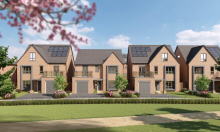 HEYWOOD SCHEME IS ANWYL’S FIRST TO FEATURE AIR SOURCE HEAT PUMPS IN ALL HOMES