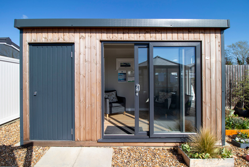 How to Unlock Your Garden’s Potential by Creating Indoor Living Spaces Outside