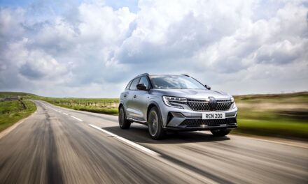 All new Renault Austral E-Tech full hybrid recognised by industry with class-leading residual values