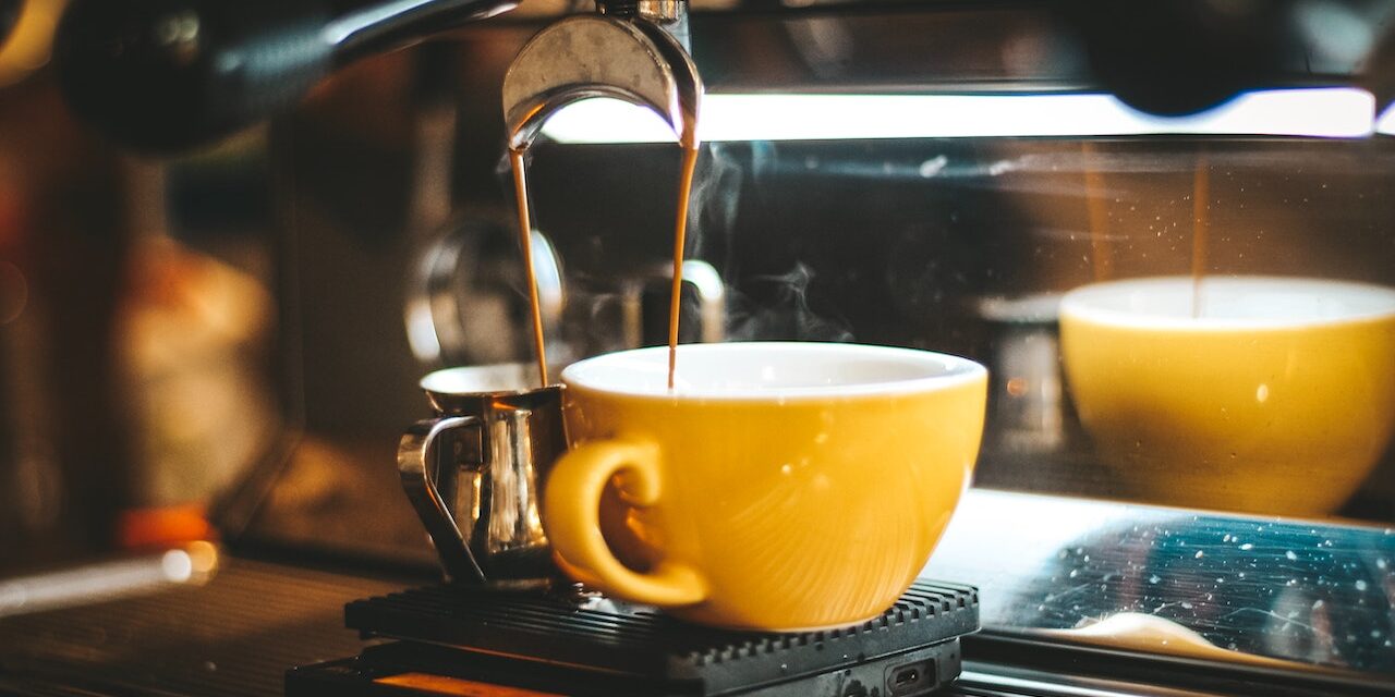 Coffee packaging machine