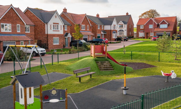 Location (still) beats lower bills when choosing a new home