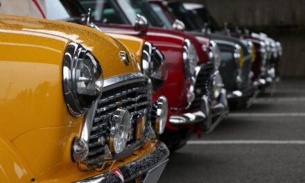 Small print can cost classic car owners big, warns UK’s leading breakdown provider