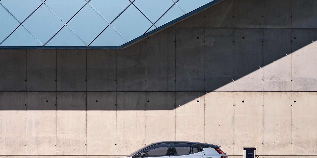 Volvo Cars Tech Fund invests in power electronics start-up Leadrive