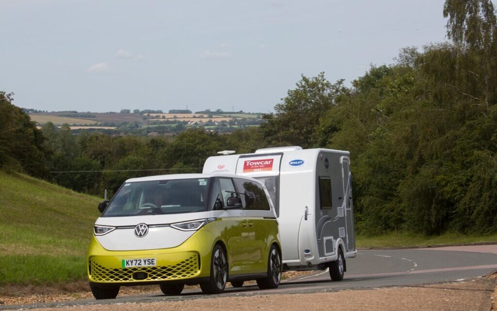 Volkswagen Commercial Vehicles scoops up two awards at the Caravan and Motorhome Club Towcar of the Year 2024