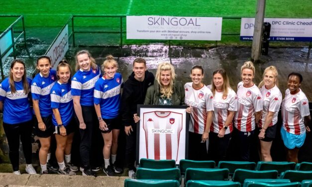 Cheadle Stingers renew shirt sponsorship with Penny Dee