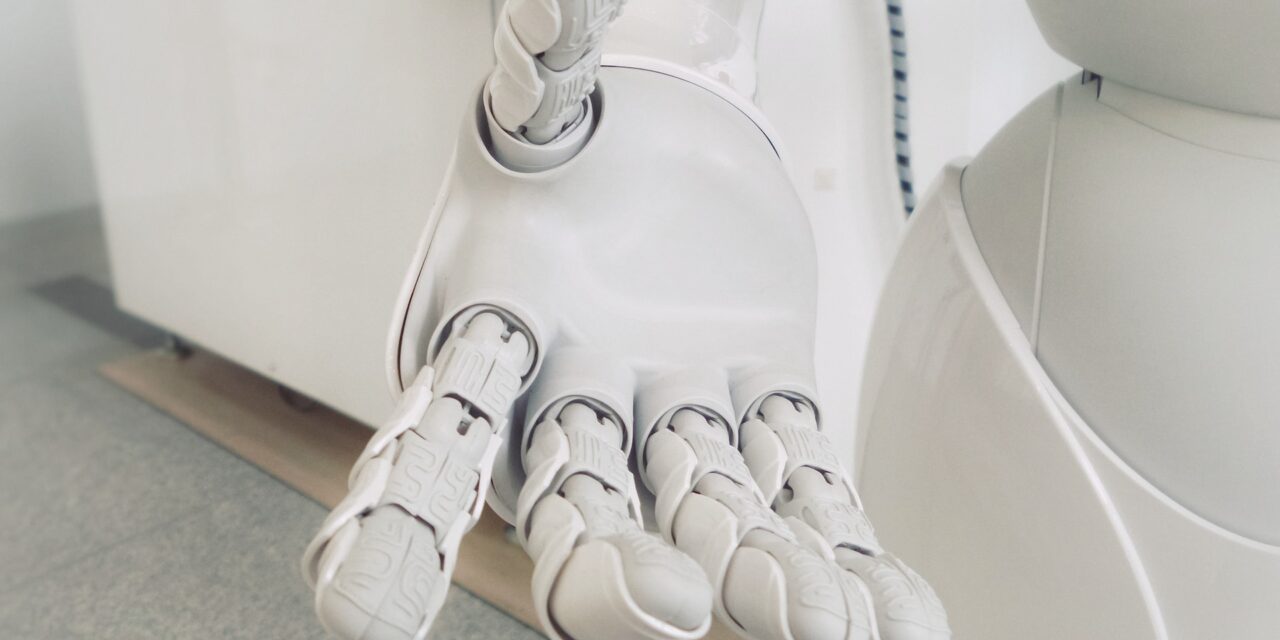 Why Manufacturing Companies Should Use AI To Boost Production