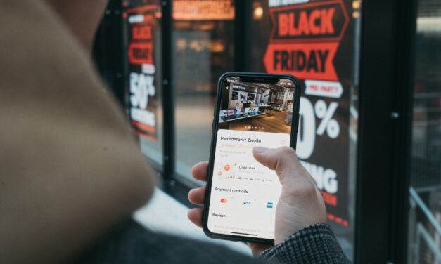 BLACK FRIDAY WEEKEND SPENDING EXPECTED TO REACH £8.74BN, WITH MONEY-CONSCIOUS BRITS HOLDING OUT UNTIL CYBER MONDAY 