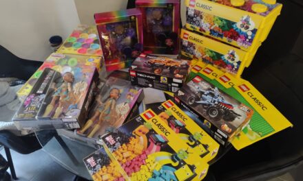 North West Heat pump supplier gifts Christmas toys as it strengthens partnership with Salford Boxing Club
