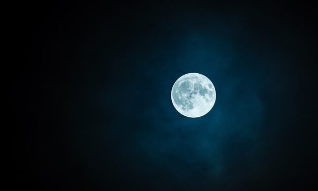What is a Full Moon and How does it affect me?