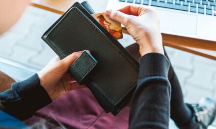 1/3 Brits have gone into their savings to get through January